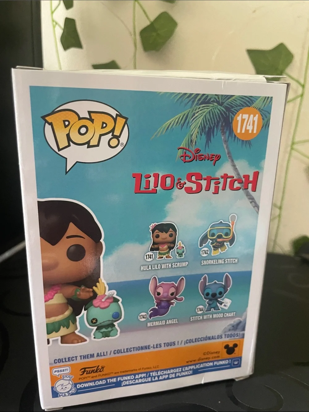 Funko POP! Hula Lilo with Scrump - aqua, pink, green (see pics box damage)